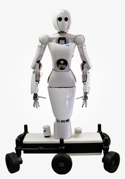 Der Roboter AILA ist ein mobiles, zweiarmiges Robotersystem, das als Plattform zur Forschung im interdisziplinären Bereich der mobilen Manipulation entwickelt wurde.  (Bild: DFKI GmbH, Annemarie Hirth)