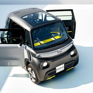 Der Opel Rocks-E hat eine Reichweite von bis zu 75 Kilometern. (Bild:  Opel)