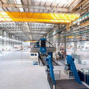 Die vertikalen Innse-Berardi-Bearbeitungszentren der Serie Atlas eignen sich für die Bearbeitung von Komponenten, die hohe Präzision und Zerspanungsleistungen erfordern.(Bild:  Innse-Berardi)