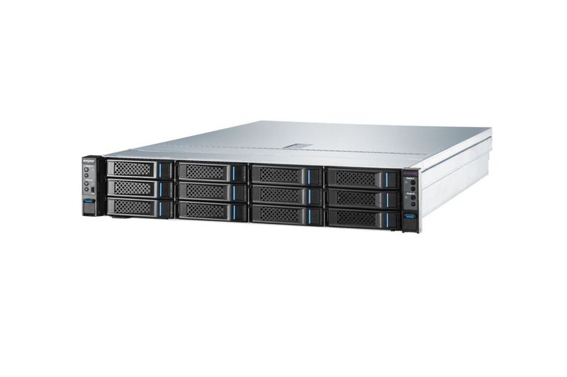 Der High-Density-Server i24LM6 fasst bis zu vier flüssigkeitsgekühlte Dual-Socket-Knoten in einem 2U-Gehäuse zusammen. (Bild: Inspur)