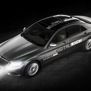 (Daimler)