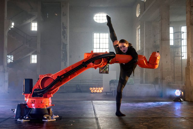 Eindrücke der „kinesphere“-Inszenierung (Jan-Pieter Fuhr)