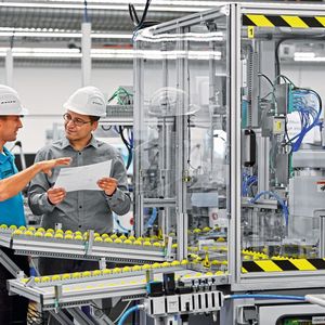 Bild 2: Moderation einer Gefährdungsbeurteilung.(Bild:  Phoenix Contact)