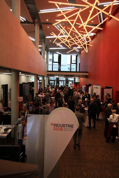 An der Fachtagung Industrie 2025 versuchte etwas Ordnung in das Thema Industrie 4.0 zu bringen. (Bild: Sergio Caré)