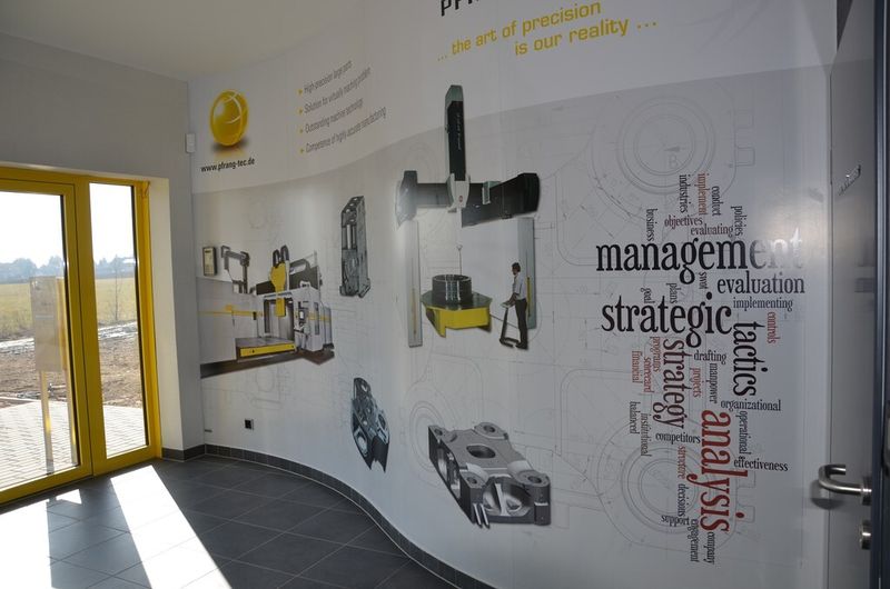 Hallenneubau: Foyer. (Bild: Pfrang)