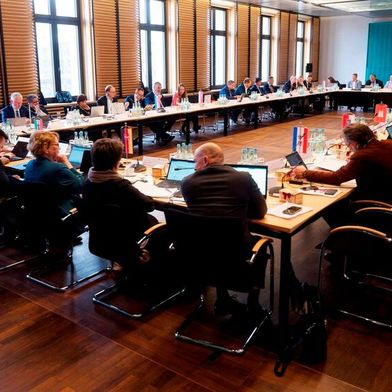 Die Digitalministerkonferenz hat am 24. November zum letzten Mal unter dem Vorsitz des Landes Rheinland-Pfalz stattgefunden.  (Bild: © MASTD/Schacht)