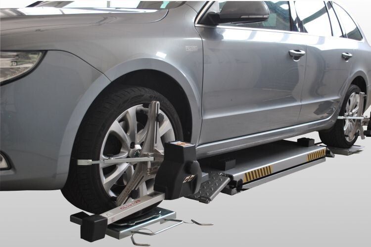 Die Eingangsvermessung des Istzustandes erfolgt auf den Drehplatten. (Foto: WMS Wagner)