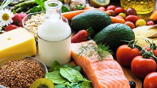 Lebensmittel können mit gesundheitsschädlichen Schwermetallen verunreinigt sein. (©Daniel Vincek - stock.adobe.com)