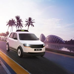 Mit EVA präsentiert TUM Create auf der 43. Tokyo Motor Show ein Elektrotaxi für den Einsatz in tropischen Großstädten.