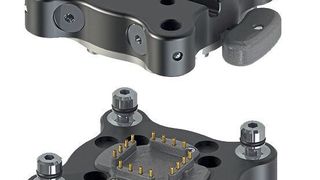 Das Greifer-Handwechselsystem für Cobots im runden Design ohne Störkanten und mit vier Zentrierbuchsen mit Luftdurchgängen.  (Gimatic )