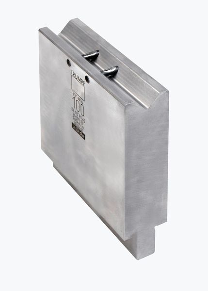 Trubend-Sonderbiegewerkzeug: Werkzeuge mit Passstiften für Quersicken werden zur Stabilisierung von Winkeln eingesetzt. (Bild: Trumpf)