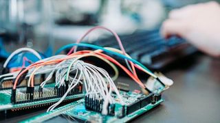 Im IoT-Zeitalter stehen Entwickler vor völlig neuen technischen und methodischen Herausforderungen. (Zan Ilic)