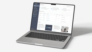 Protolabs gibt die Einführung seiner neuen All-in-one-Plattform ProDesk bekannt. Die neu eingeführte Online-Umgebung ermöglicht KI-gestützte Echtzeit-Angebote inklusive Machbarkeitsanalyse: (Bild: Protolabs )