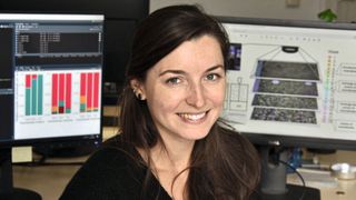 Doktorandin Josephine Ulrich aus dem Forschungsteam der Universität Jena (Bild: Anne Günther (Universität Jena))