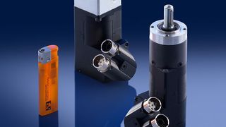 Offensichtlich: Die erzielbare Platz- und Gewichtsersparnis gegenüber der konventionellen Bauweise. Zudem sitzt beim Motordirektanbau-Planetengetriebe 8GM das Getrieberitzel direkt auf der Motorwelle, was ein Klemmsystem überflüssig macht und die bewegte Masse zusätzlich reduziert. (Archiv: Vogel Business Media)