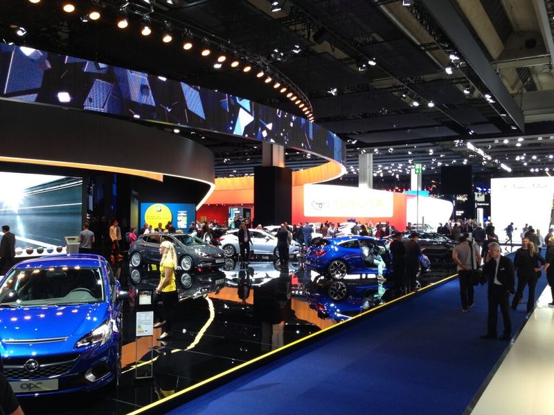 Amazing display of innovations: The number of world premieres at this year's IAA amounts to 210 with 26 European and 30 German premieres. (Source: Schulz)