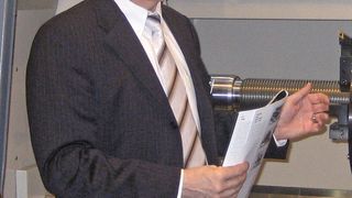 WMS Geschäftsführer Johannes Respondek zählte die FAT-Maschinen zu den Publikumsmagneten.  (Bild: WMS)