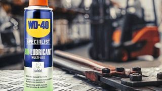 Das Bio-Schmierspray WD-40 Specialist ist für Werkstätten und leichte Industrieanwendungen geeignet. (Bild: WD-40 Company)