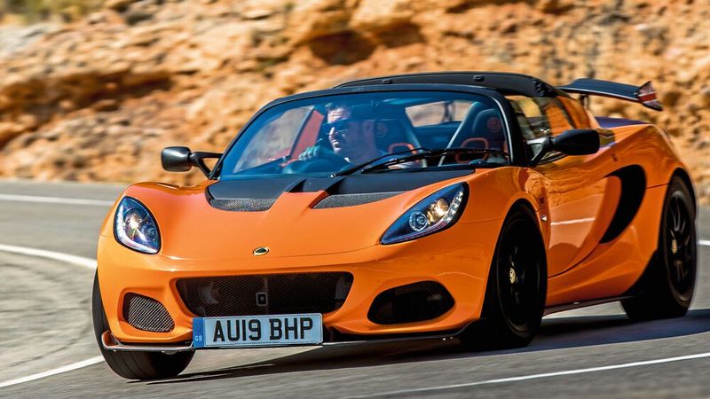 Die DNA der Elise soll künftig in einem elektrischen Einsteiger-Sportwagen weiterleben. (Bild: Lotus)
