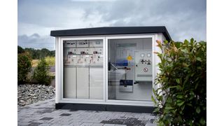 Mit ihr wird das Stromnetz smart: Die intelligente Ortnetzstation des Ingenieurbüros Pfeffer ermöglicht mit Komponenten von Wago das Messen, Steuern, Regeln und Fernwirken. (Wago)