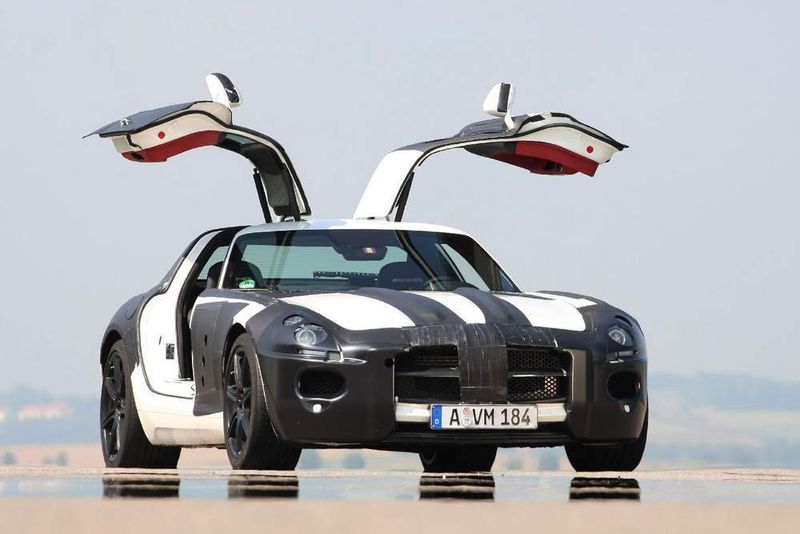 Der Benziner leistet 571 PS und bringt eine Höchstgeschwindigkeit von über 200 km/h auf die Straße. (Archiv: Vogel Business Media)