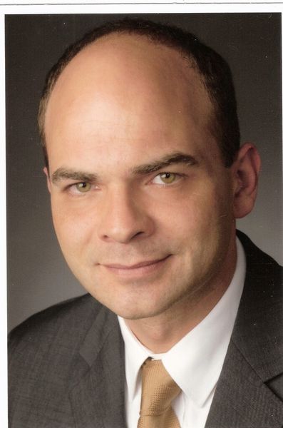 Christoph Klumpp, geschäftsführender Gesellschafter der Parpas Deutschland GmbH: „Für Anbieter von Werkzeugmaschinen ist Deutschland einer der anspruchsvollsten Märkte der Welt. Umso mehr freut es uns, dass unsere Fräsmaschinen von immer mehr potentiellen Anwendern wahrgenommen werden.“ (Bild: Parpas)