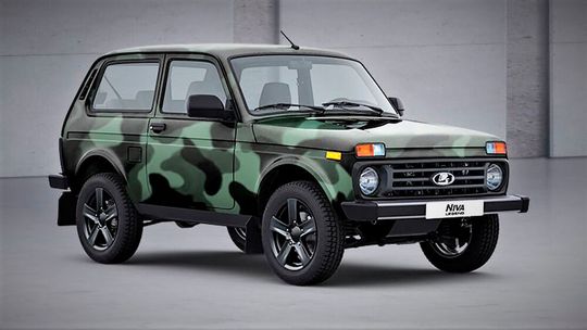 Bremswirkung ist eingetreten! Die Sanktionen gegen Russland wegen des Krieges mit der Ukraine greifen zusehends, wie es heißt. Jetzt gab der Lada-Hersteller Avtovaz zu, Stellen abbauen zu müssen. Allerdings soll das moderat vonstatten gehen.(Bild:  Avtovaz)