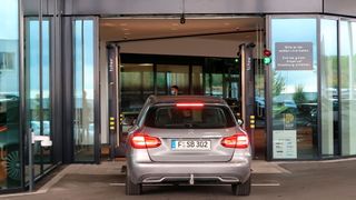 Was bringen Fahrzeugscanner wirklich? Dekra hat einige untersucht und präsentiert die Ergebnisse beim Deutschen Remarketing Kongress 2022. (Peter Diehl)