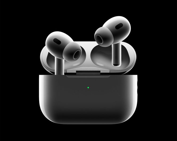 Die Airpods Pro 2 stecken in einem neu designten Ladecase. (Bild: Apple)
