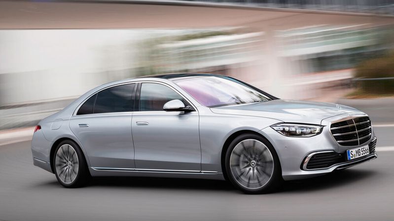 Die neue S-Klasse soll bei Daimler wieder bessere Zeiten einläuten.(Bild:  Mercedes-Benz)