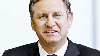 Zurück zu den Wurzeln: Hartmut Ostrowski berät den Logistikdienstleister Kraftverkehr Nagel und knüpft damit an seine Logistikzeit bei Arvato an.  (Bild: Bertelsmann)