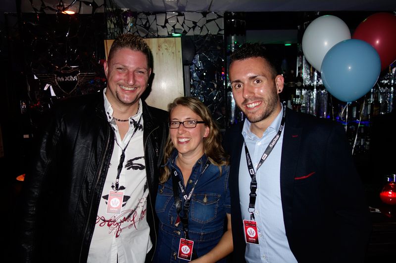 (v. l.) Tino Leppke, Mercateo, mit Michaela Schroll und Christopher Wahler, dexxIT (Bild: IT-BUSINESS)