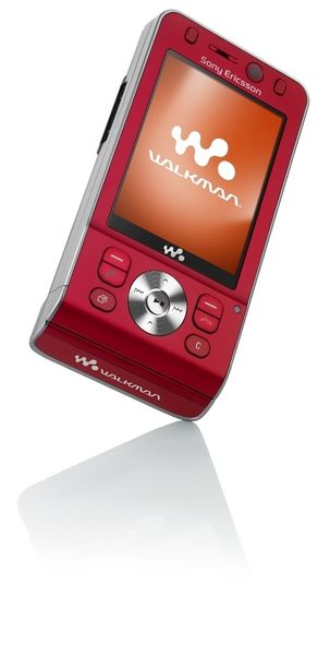 Geschüttelt und nicht gerührt – eine neue Steuerung im W910i macht Verrenkungen nötig. (Archiv: Vogel Business Media)