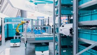 Bessere Arbeitsbedingungen dank Automatisierung verspricht der Robotersystem-Hersteller Exotec seinem Kunden Lyreco in dessen belgischem Distributionszentrum in Vottem. (Bild: Exotec)