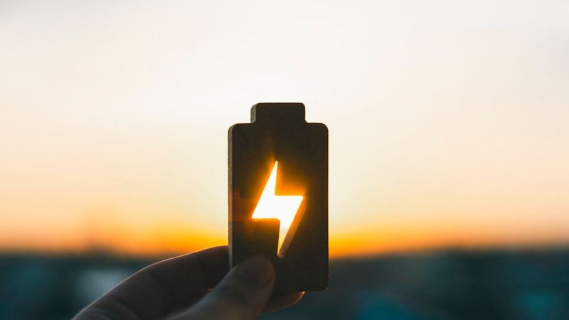 Durch die Zusammenarbeit mit Ionetic sollen vor allem Elektroauto-Start-ups die Kosten für die Entwicklung von E-Batterien erheblich senken können. (Bild:  Rockwell Automation)