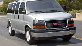 Die traditionellen Vans werden in den USA durch europäische Transporter ersetzt. (Foto: GMC)