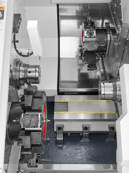 Miyano steht sinnbildlich für höchste Präzision. Daher sind die extrem robusten und stabilen Führungsbahnen handgeschabt. Sämtliche Hauptkomponenten der Miyano BNE-51MSY sind auf dem stabilen Gussbett montiert. (Bild: Citizen Machinery Europe)