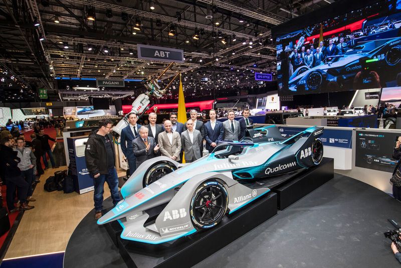 Es wird als Einheits-Chassis ab der fünften Saison (2018/2019) zum Einsatz kommen. (Sam Bloxham/LAT Images)