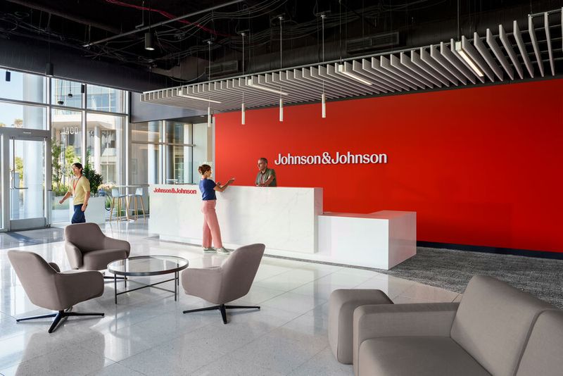 So nice they named it twice: Johnson & Johnson aus New Brunswick, New Jersey/USA, holt sich mit 85,16 Milliarden Dollar Umsatz die Umsatz-Krone der Pharma-Firmen. (Bild: Johnson & Johnson Media Centre)