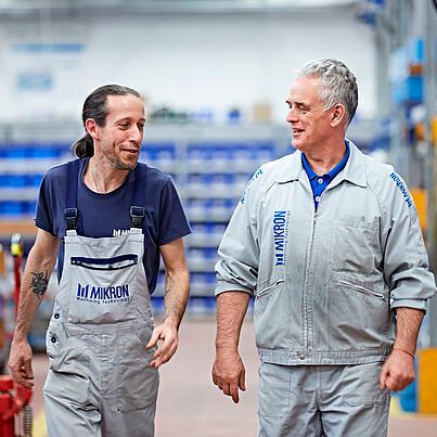 Photo d'illustration. Employés du groupe Mikron.