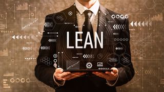 Lean-Methoden helfen dabei, Lagerprozesse durch strukturierte Ansätze zu optimieren und Verschwendungen zu minimieren, um die Lagerleistung zu verbessern. (Bild: © Tierney - stock.adobe.com)