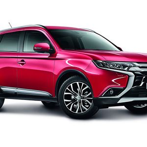 Der überarbeitete Outlander ist ab 23.990 Euro zu haben.