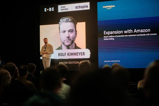 (Auf der EBE 2022 war Rolf Kimmeyer einer der Sprecher. (Bild: E-Commerce Berlin EXPO))