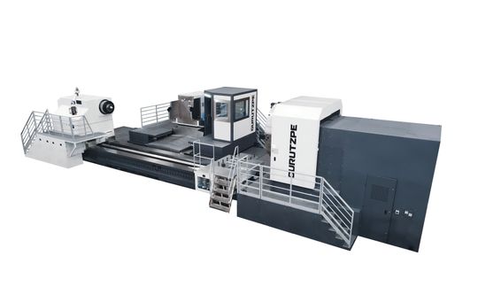 Modularer Aufbau für den Weltmarkt: Die riesigen CNC-Drehmaschinen werden für den Transport in einzelne Module zerlegt. Vorkonfektionierte HELU-Leitungen ermöglichen am Zielort eine schnelle und fehlerfreie Montage.(Bild:  HELU)