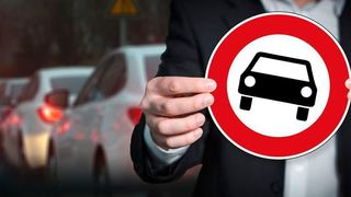 So wie Jürgen Resch die Rolle der DUH beschreibt, klingt es nach Notwehr. „Wenn der Staat sich nicht mehr an seine eigenen Gesetze hält, dann gerät etwas ins Wanken. In einer lebendigen Demokratie müssen klageberechtigte Verbände wie die Deutsche Umwelthilfe dazu in der Lage sein, rechtswidriges Verhalten des Staates vor Gericht zu bringen.“ (Clipdealer)