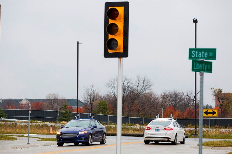 Bei dem Gelände handelt es sich um eine Nachstellung von städtischen Strukturen mit Gebäude-Attrappen... (Foto: Ford)
