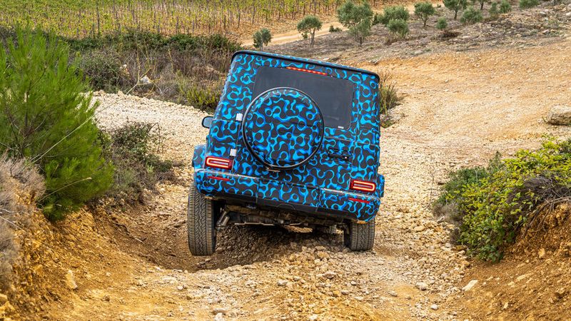Achsverschränkungen bleiben mit dem Offroad-Fahrwerk des EQG auch weiter möglich. (Bild: Mercedes-Benz)