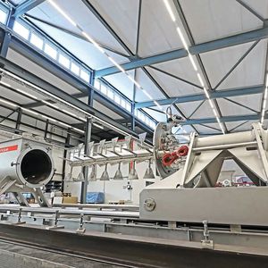 Die neu eingeweihte Produktionshalle am Hauptsitz in der Schweiz in der Nähe von Zürich ist mit modernster Fertigungstechnik ausgestattet.(Bild:  Gericke)