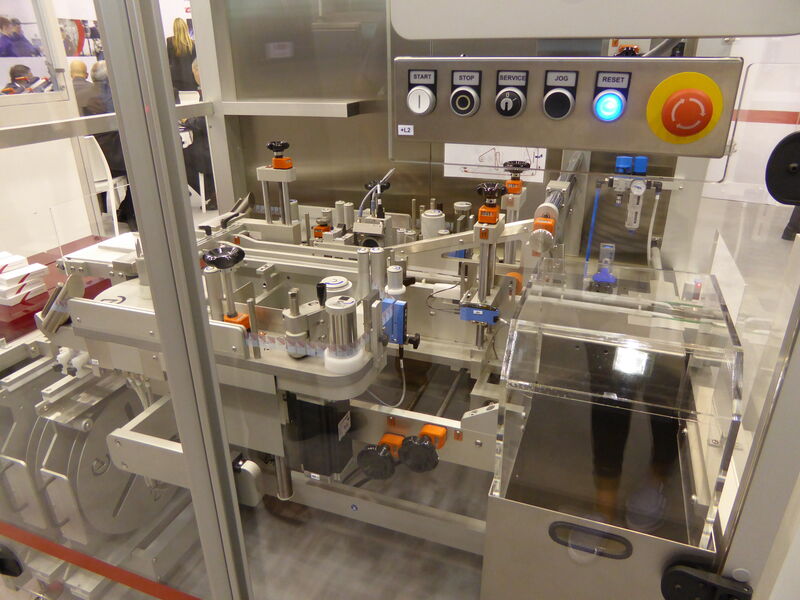 Pharma-, Verpackungs- und Lagertechnik auf der Achema 2015Das Pack-Handling-System MV 70 von Lateus. (Bild: PROCESS)