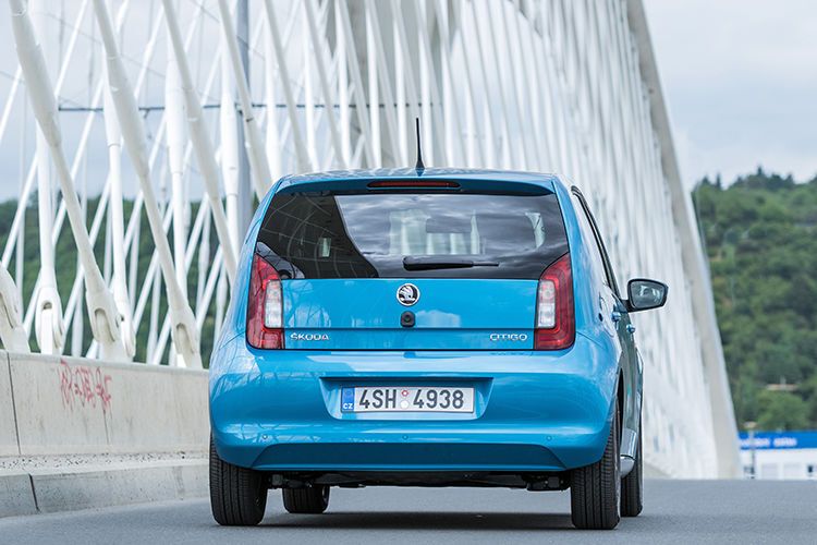 Der aufgefrischte Citigo ist um 3,4 Zentimeter auf 3,60 Meter gewachsen. (Skoda)
